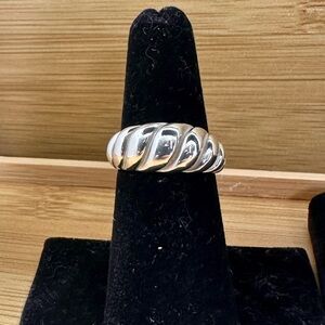 CAROLYN POLLACK Sterling Silver Dome Ring; SIZE 5.75